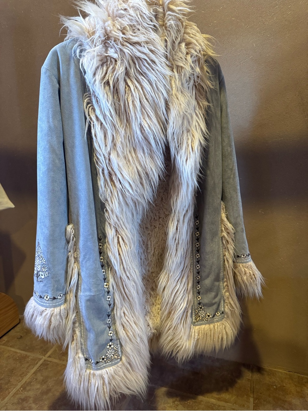 Spell Joplin Jacket Blue Suede Faux Fur - Picture 5 of 13